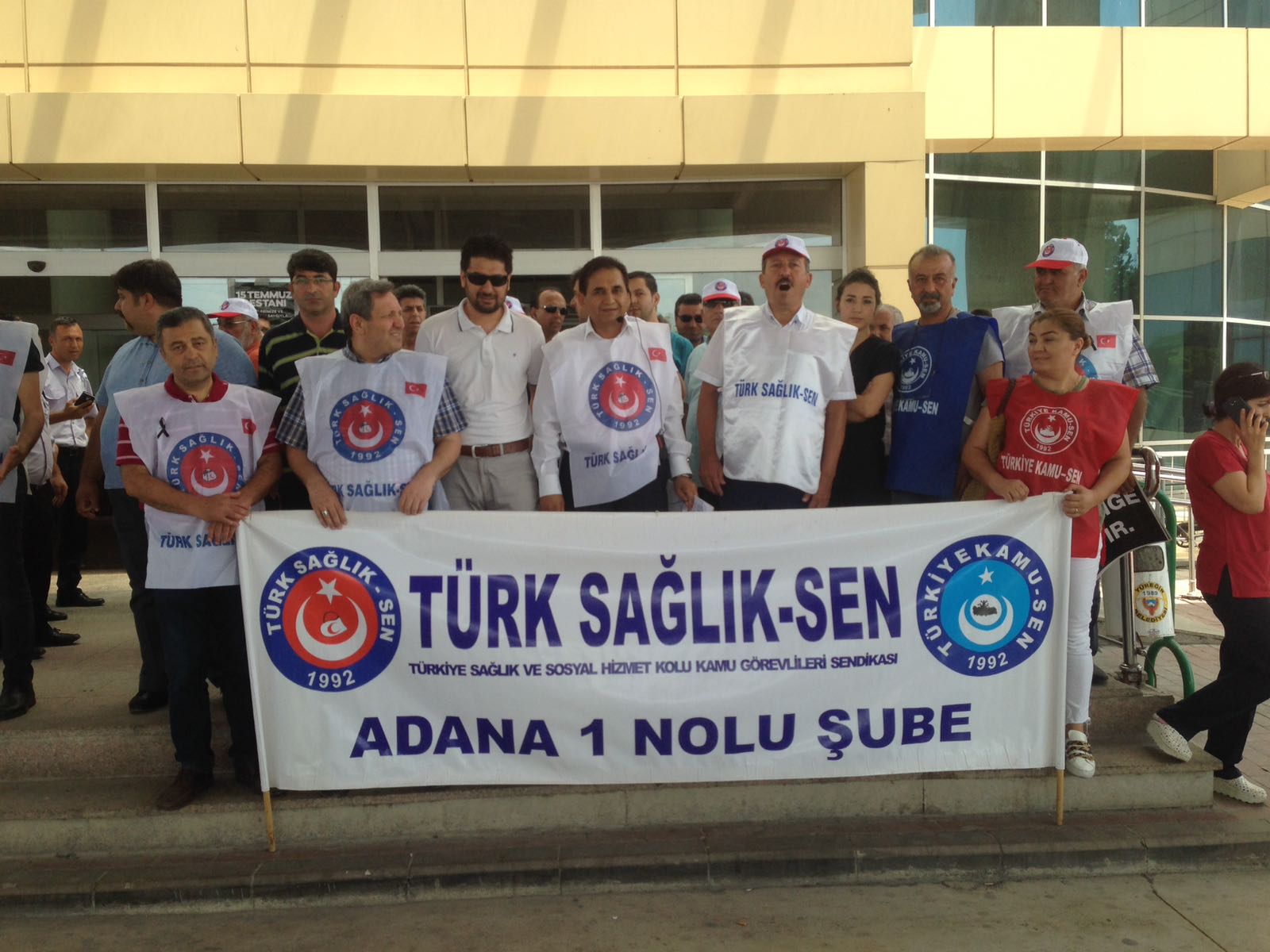 SAYIN BAKAN ACELE EDİN, BEKLEMEYİN